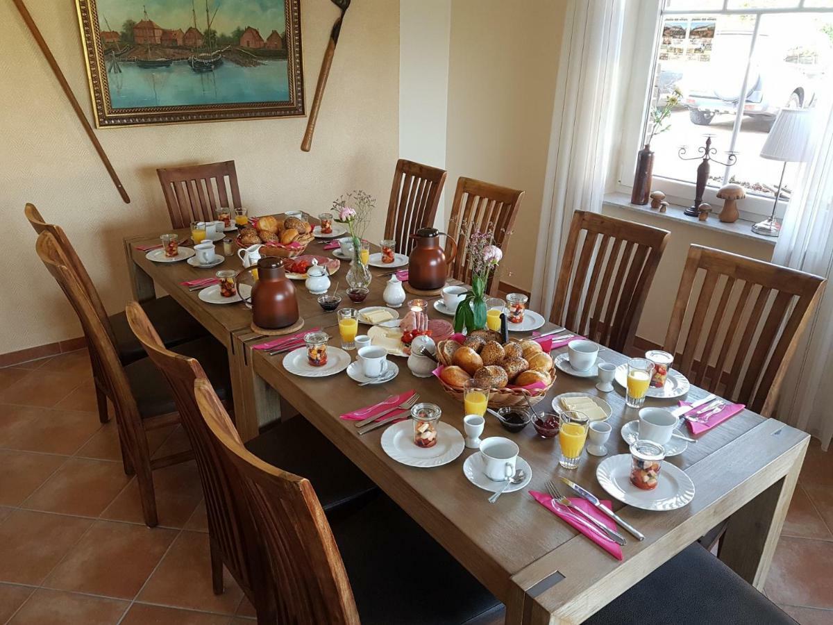 Café Hausnordlicht - Ferienwohnung 1 Dornum Esterno foto